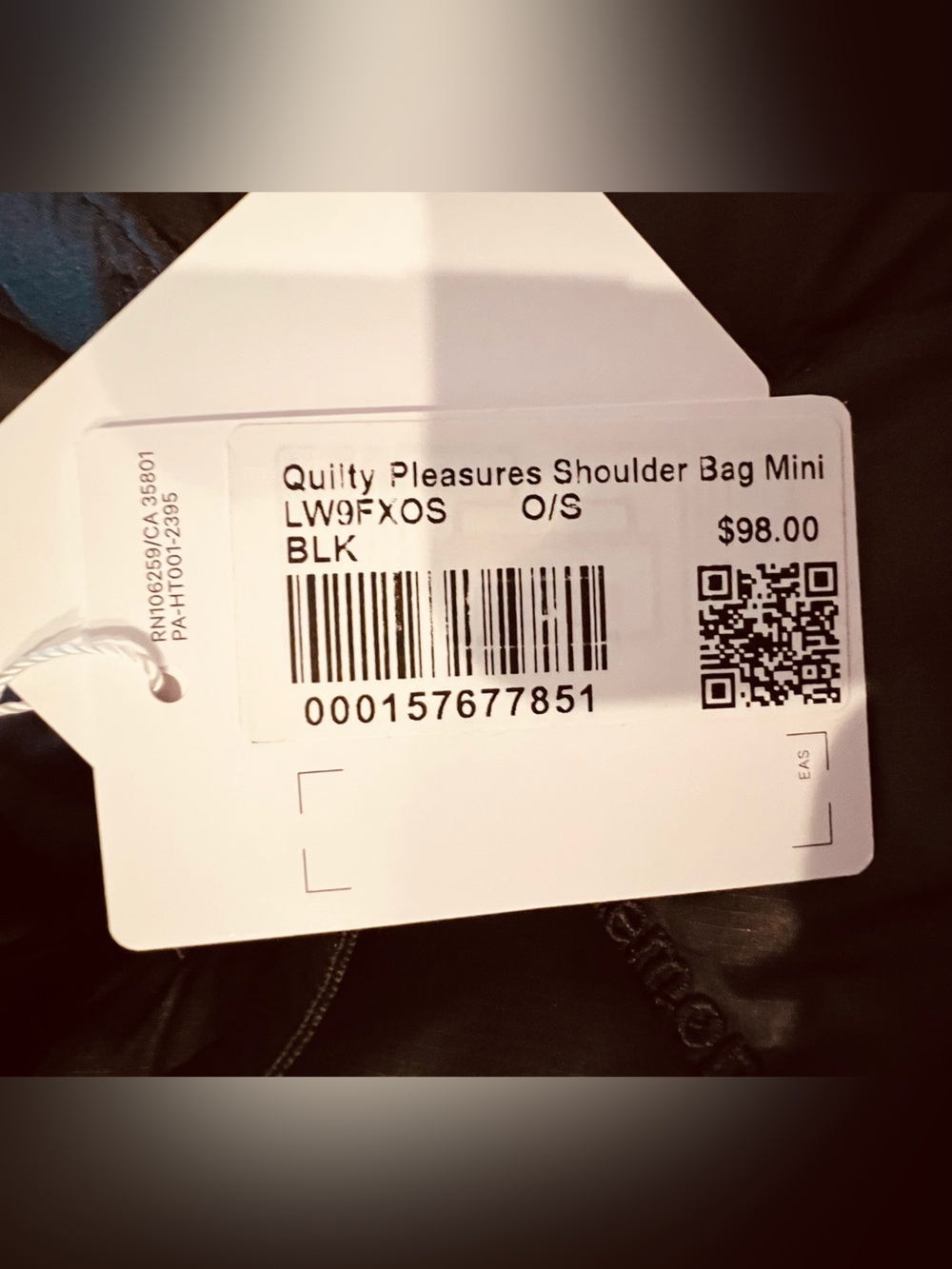 Lululemon Quilty Pleasures Mini Shoulder Bag Black NWT Water-Repellent 5L - Picture 7 of 10